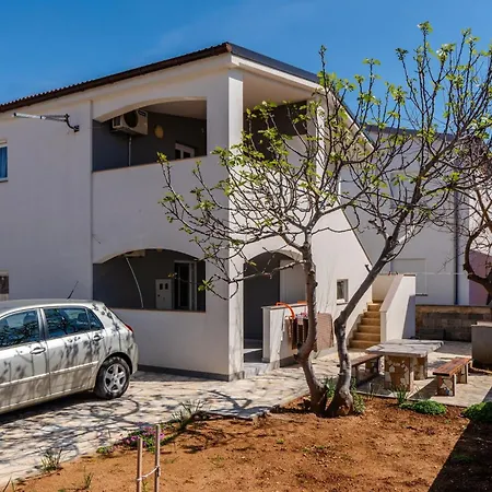 Apartment With A Parking Space - 22948 Vir