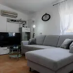 With Parking Space - 22948 Apartment *